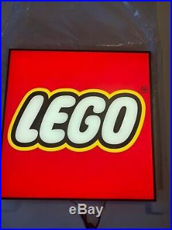 Lego Led store sign new in original packaging Teka adapter AC 100-240V 40x40x2cm